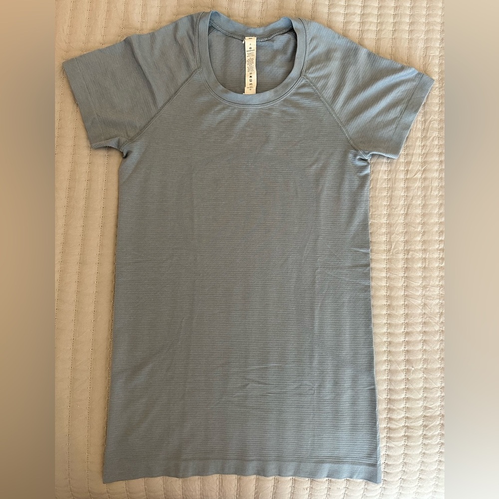 Lululemon Swiftly Tech